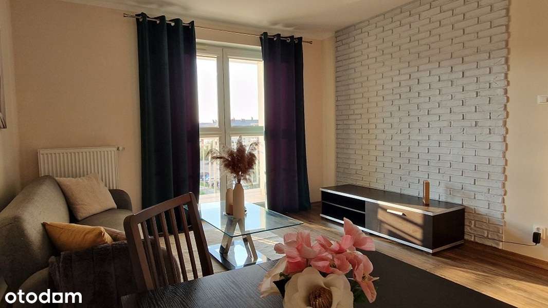 Jasne 2-pokojowe mieszkanie z parkingiem zewnętrznym - Pełny obrazek: 3/14