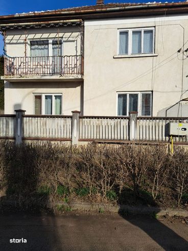 Casă str. Azuga-0