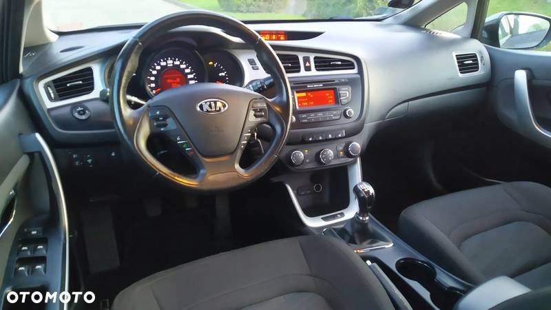 Kia Ceed Cee'd 1.4 Business Line - 13