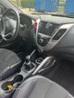 Hyundai Veloster 1.6 Style - 12