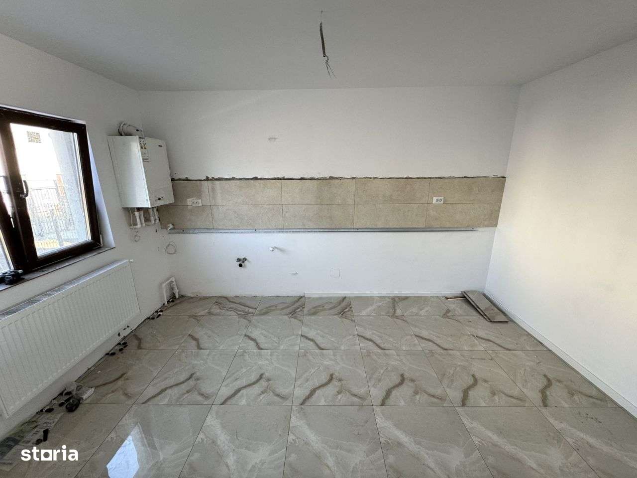 PLACA + SCARI din beton! Casa 3 camere, Lunca Cetatuii - Imagine principală: 4/10