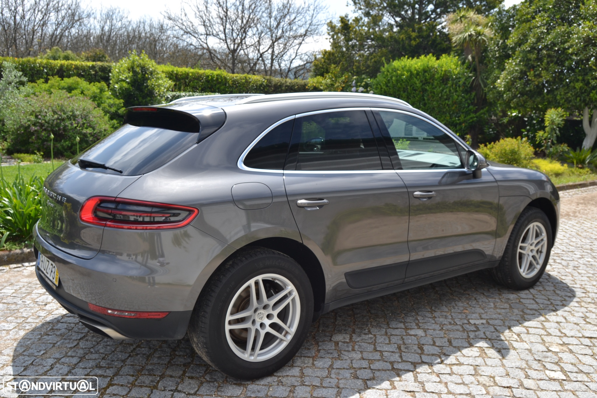 Porsche Macan Standard - 3