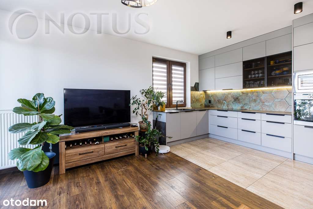 Widokowy TARAS 45 m2, widokowe i słoneczne!-4