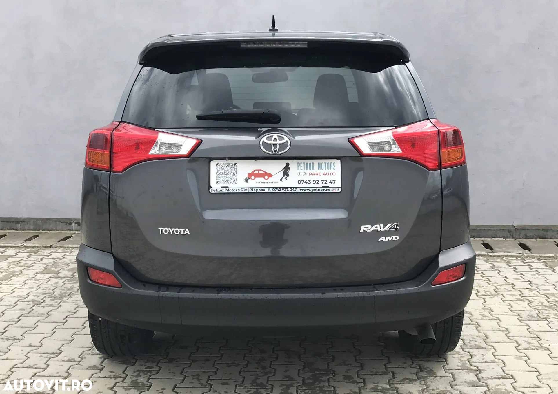 Toyota RAV4 2.2 D-4D 4x4 Automatik Life - 12