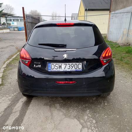 Peugeot 208 1.2 PureTech Style - 4