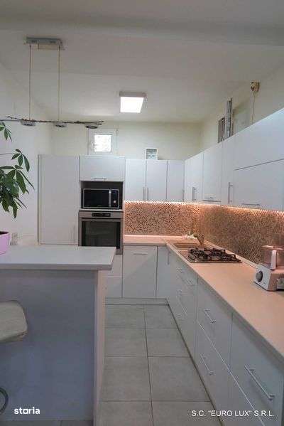 Casa P + M - Zona Vlaicu + spatiu comercial - Imagine principală: 4/8