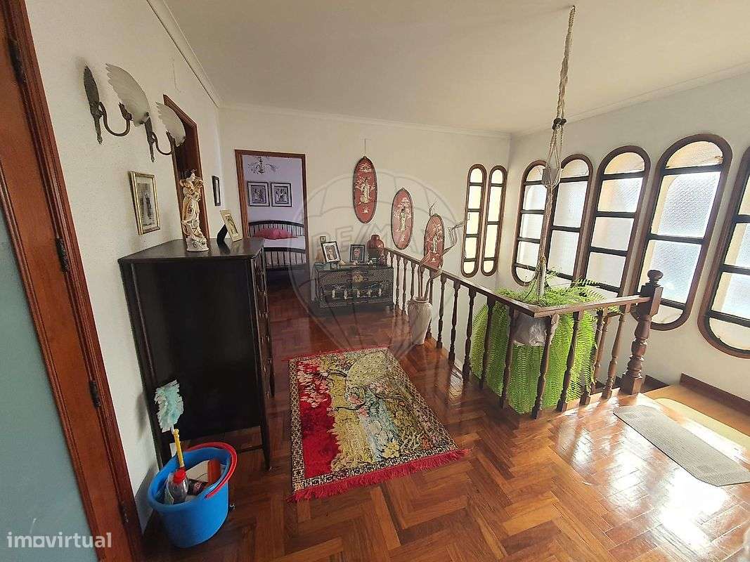 Moradia T5 para venda-6