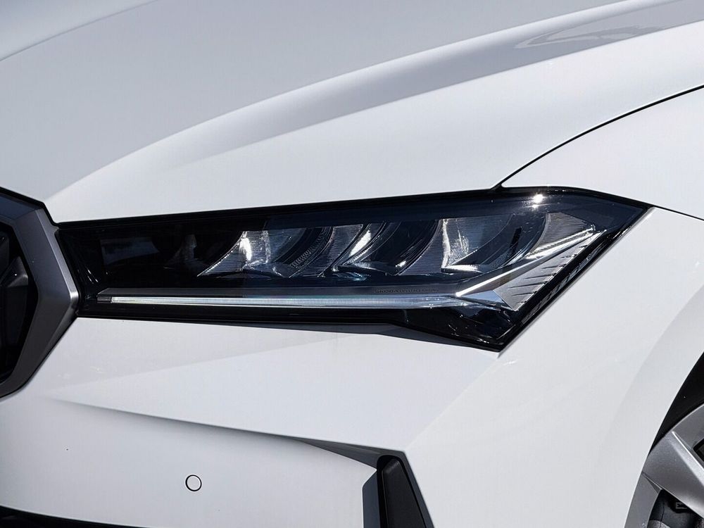 Skoda Superb 2.0 TDI Scr Essence DSG 2024 — zdjęcie 2