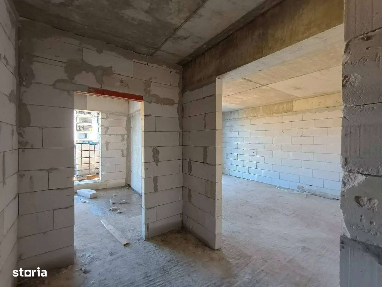 Apartament 2 camere cu balcon – intimitate și confort - Imagine principală: 3/11