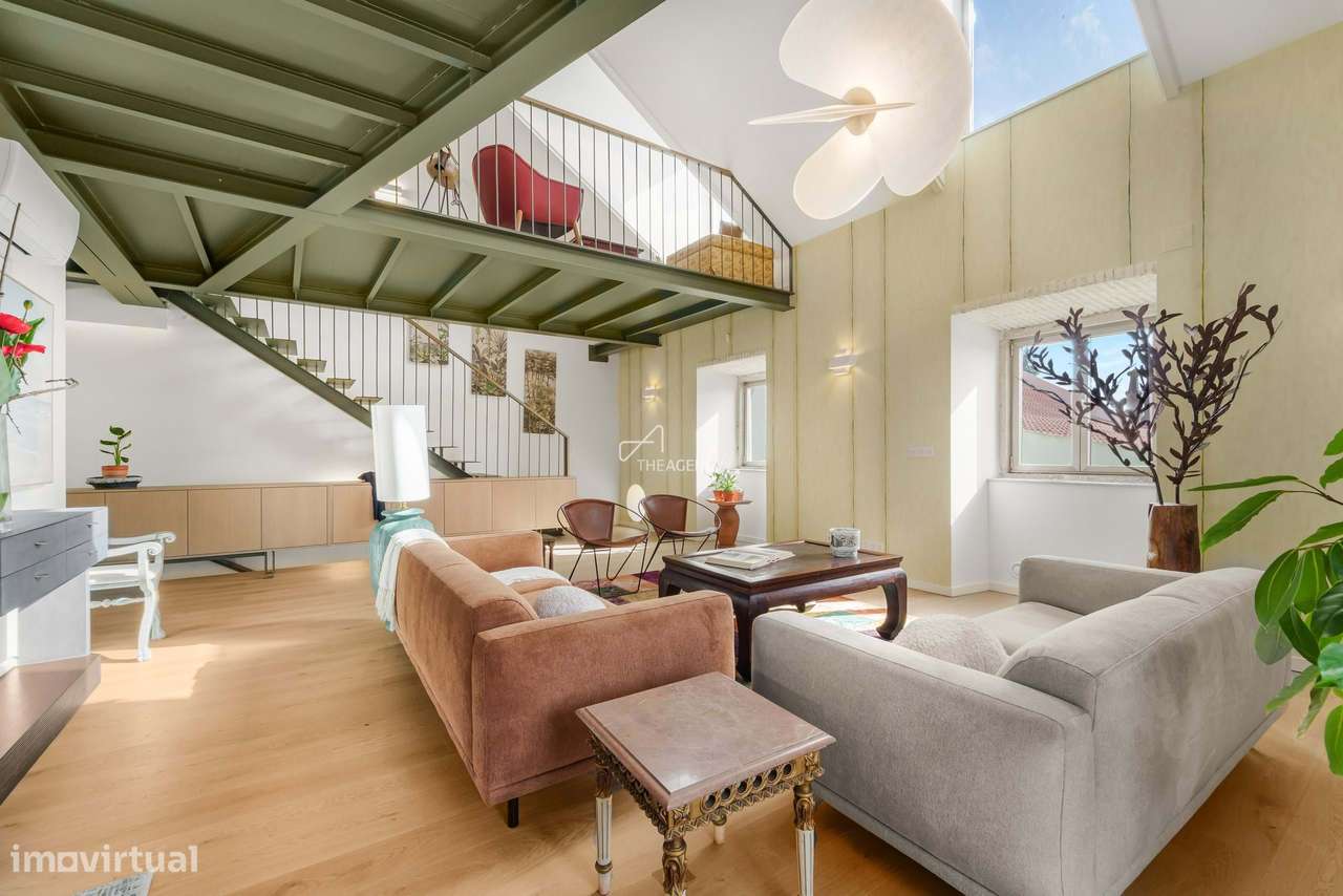 Moradia Histórica T3 de Luxo em Paço de Arcos, Lisboa – 240m² Totalmen - Grande imagem: 4/48