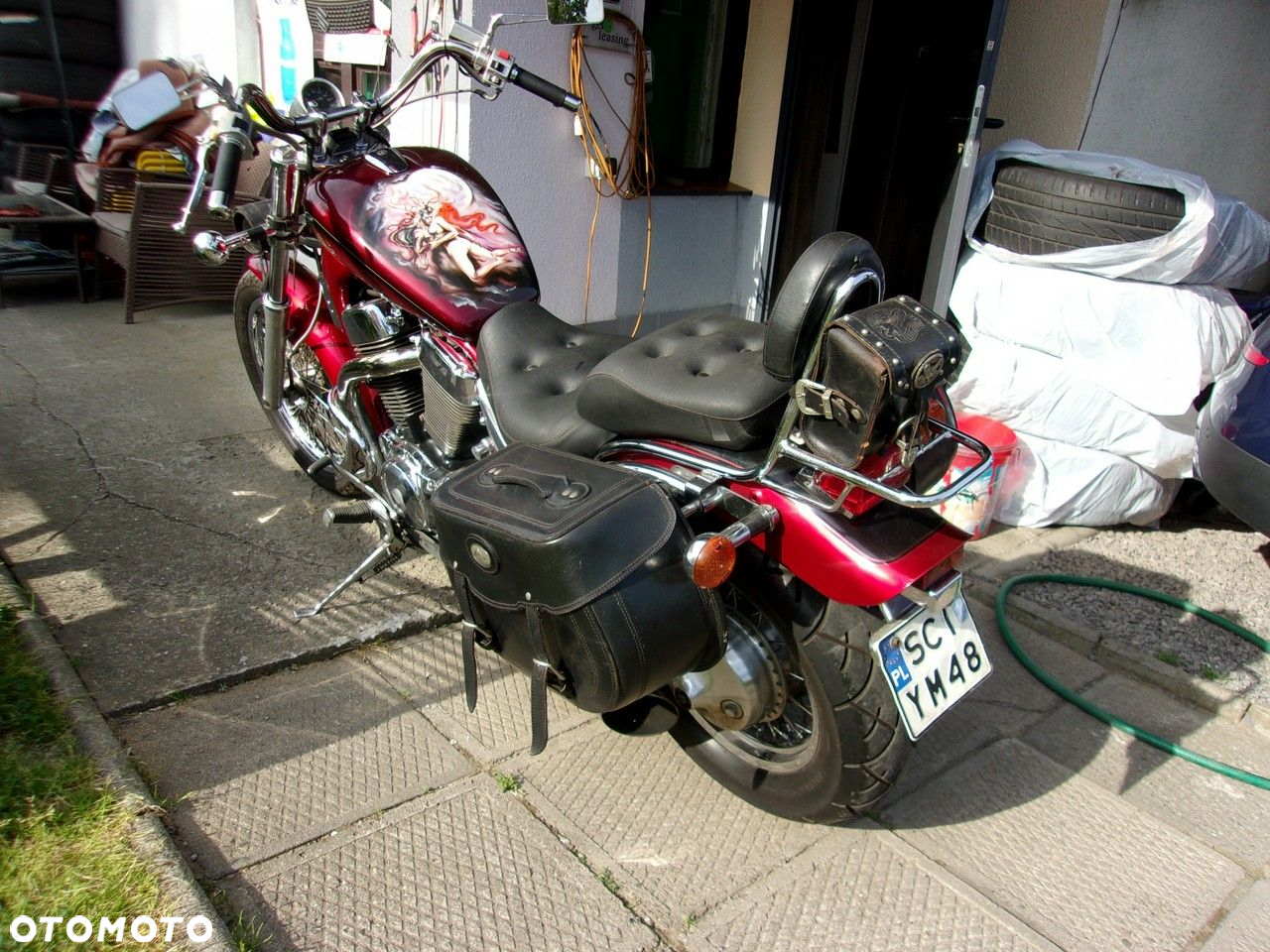 Suzuki Intruder - 5