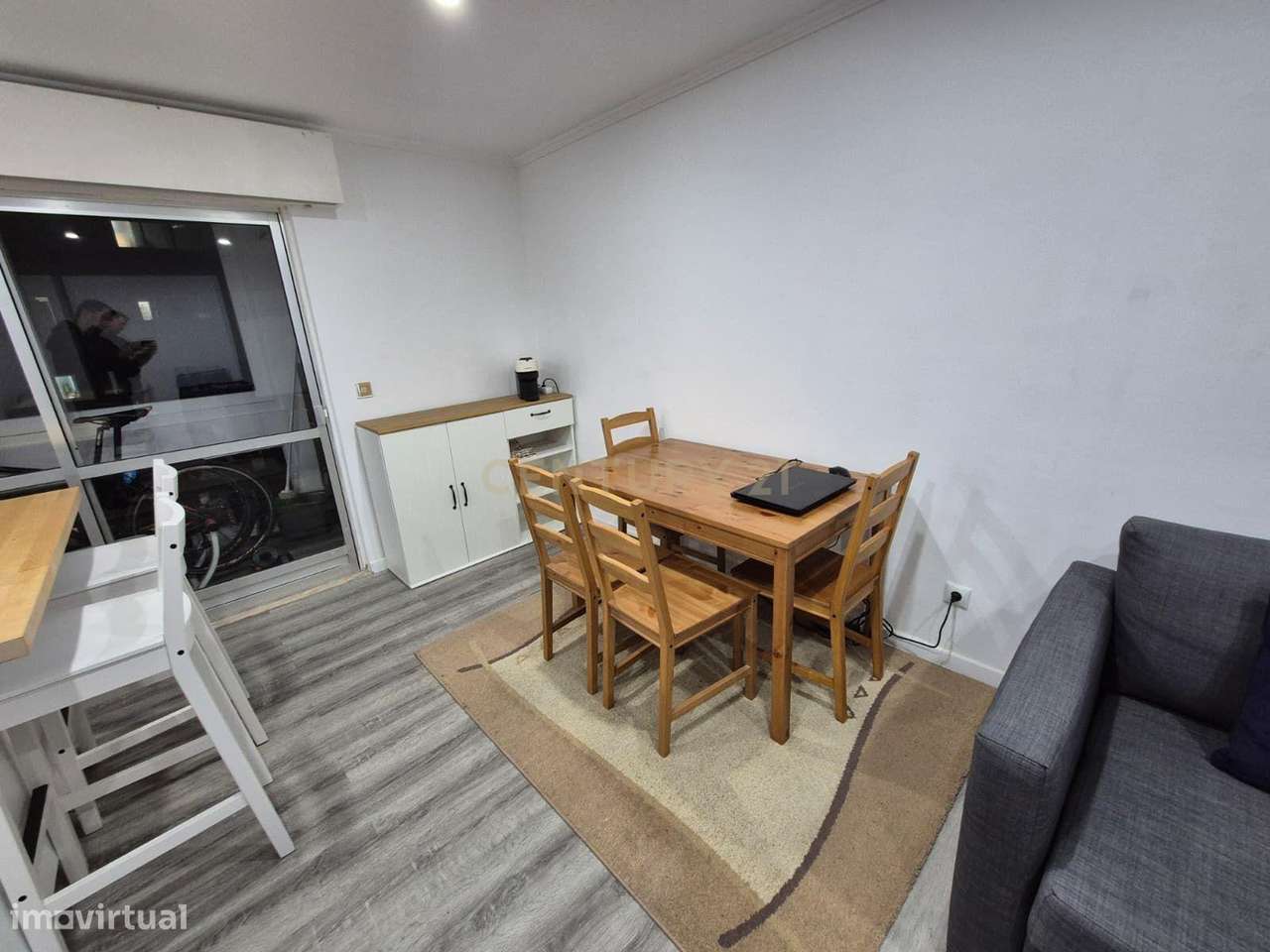 APARTAMENTO T1 REMODELADO – Monte Abraão, Queluz - Grande imagem: 5/14