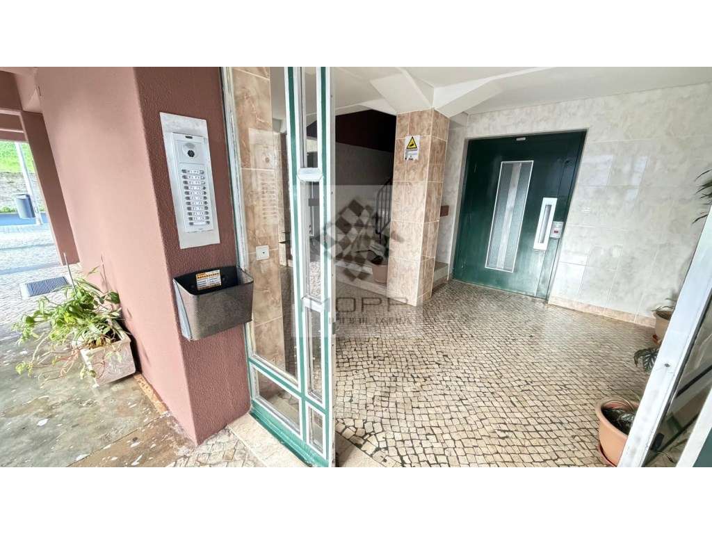 Excelente T3 renovado nos Olivais - Grande imagem: 2/38