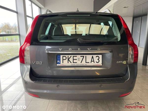 Volvo V50 D2 Momentum Start-Stop - 6