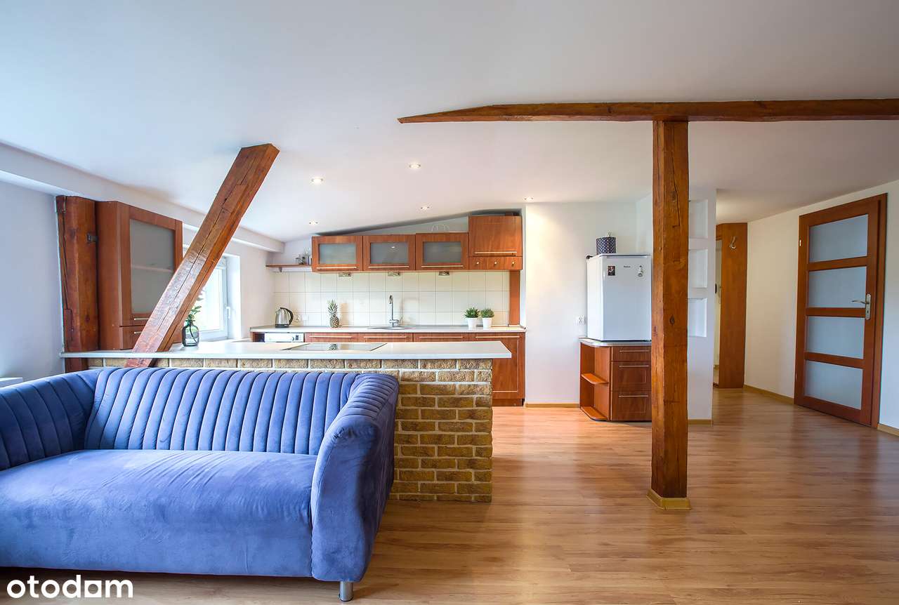 Klimatyczne mieszkanie | 3 sypialnie | piwnica | blisko UM-2