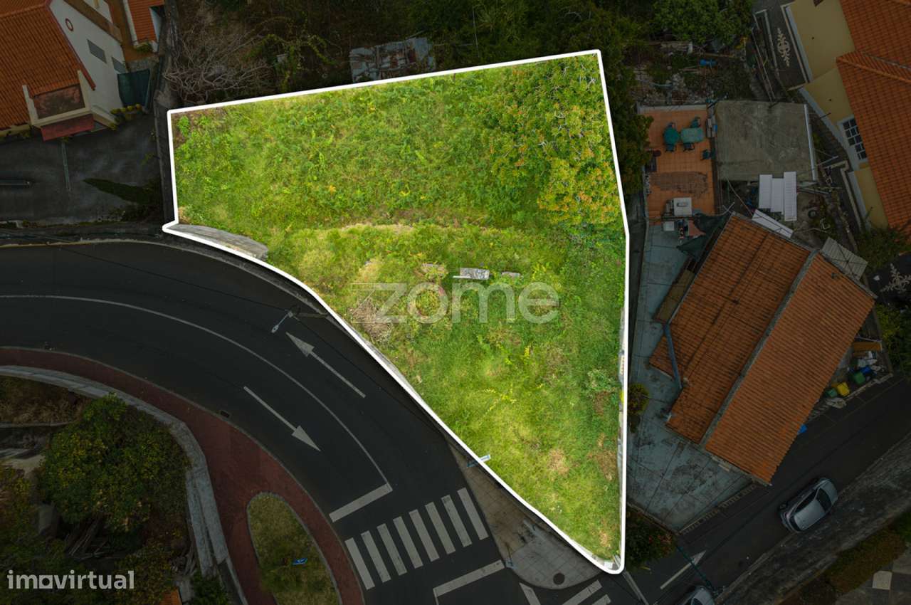 Terreno Urbano localizado em São Roque- Funchal - Grande imagem: 5/19