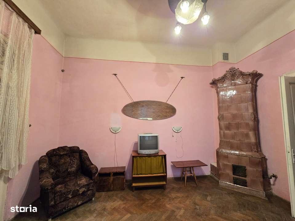 Proprietate interbelica cu arhitectura deosebita – zona Ultracentral - Imagine principală: 4/19