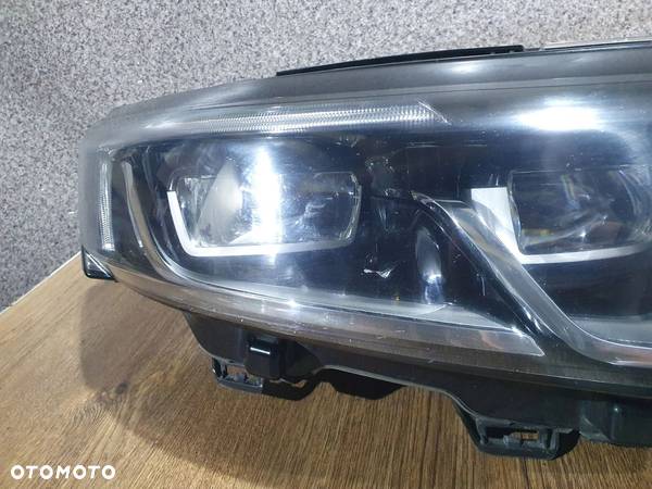 RENAULT KOLEOS 2 II LAMPA PRAWY PRZÓD 260108343R - 4