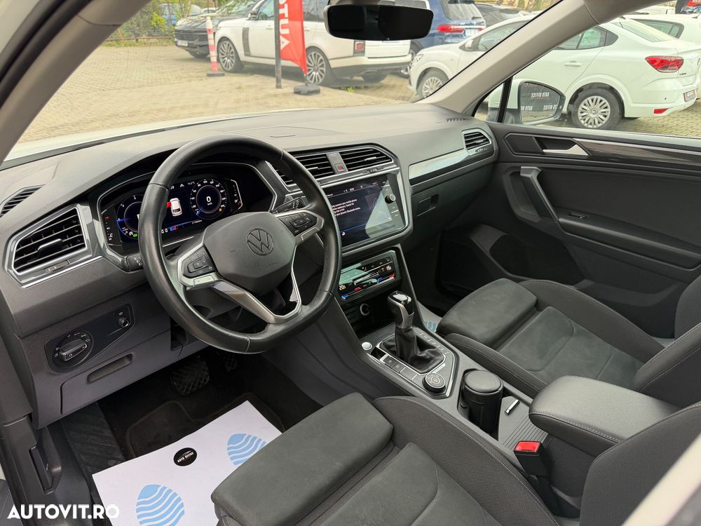volkswagen tiguan   2 0 tdi 4mot dsg elegance