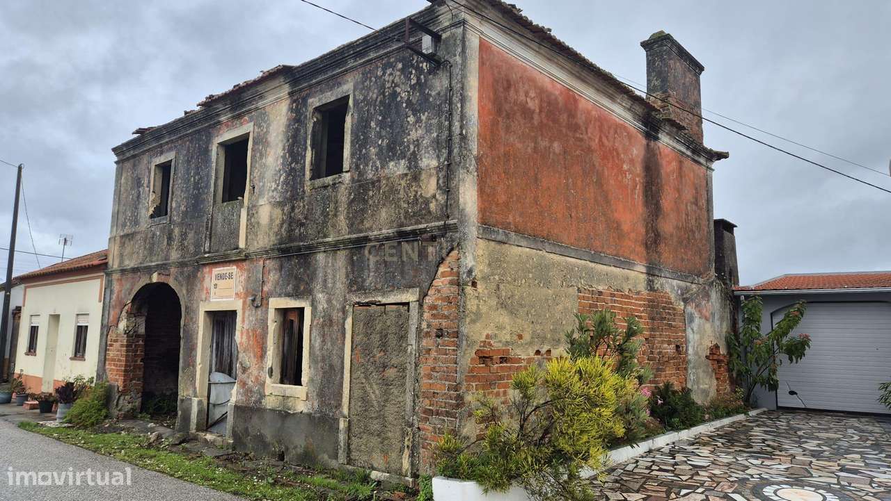 Casa Antiga em Carriço, Pombal - Oportunidade Única-8