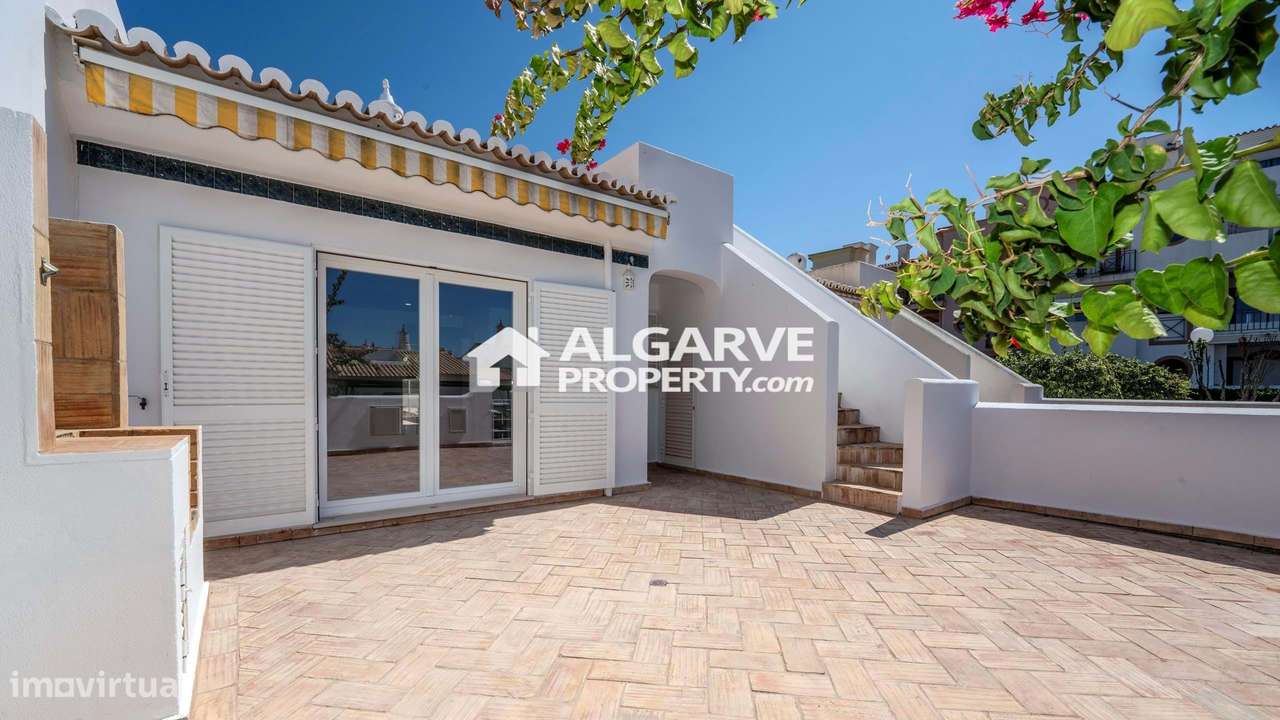 Moradia T2 Totalmente Renovada num Condomínio Privado em Vilamoura, Al - Grande imagem: 5/27