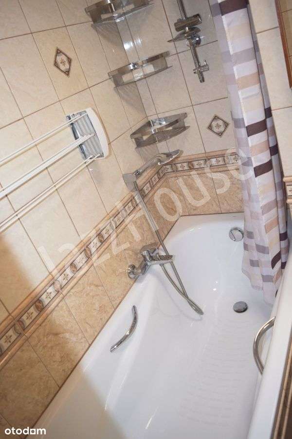 Kawalerka z klimą i balkonem przy metro Bródno - Pełny obrazek: 5/5