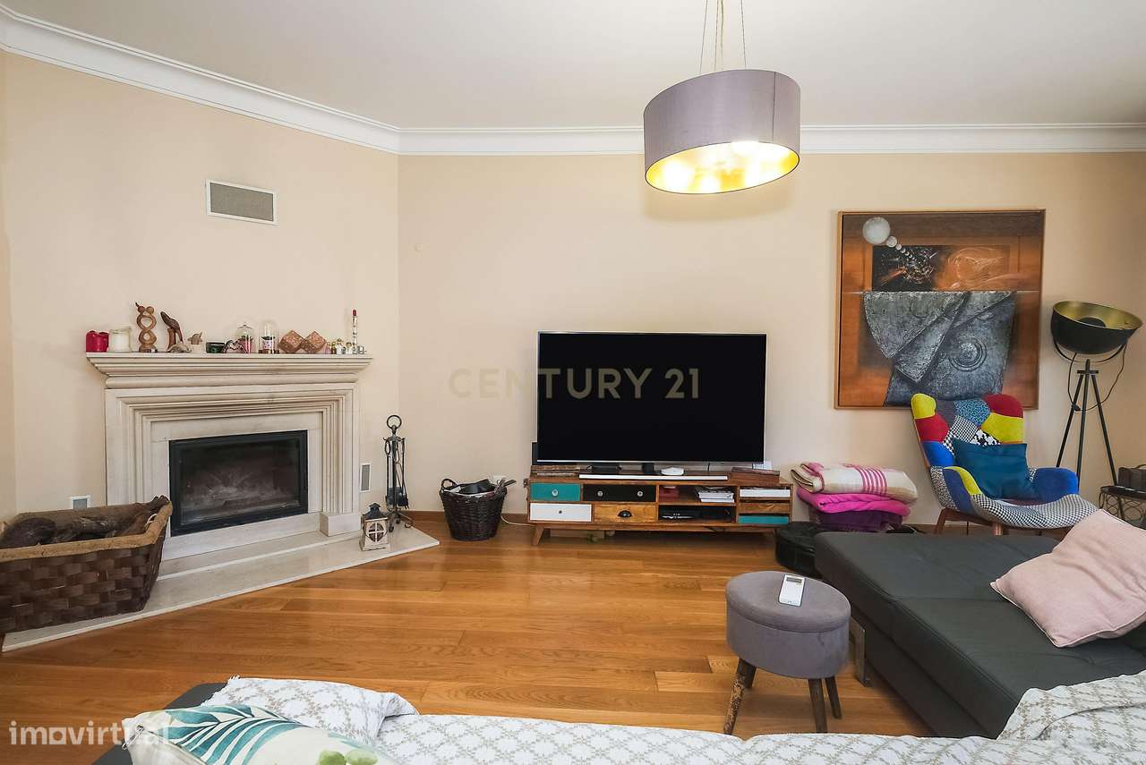 Moradia T3 em Condomínio fechado-13