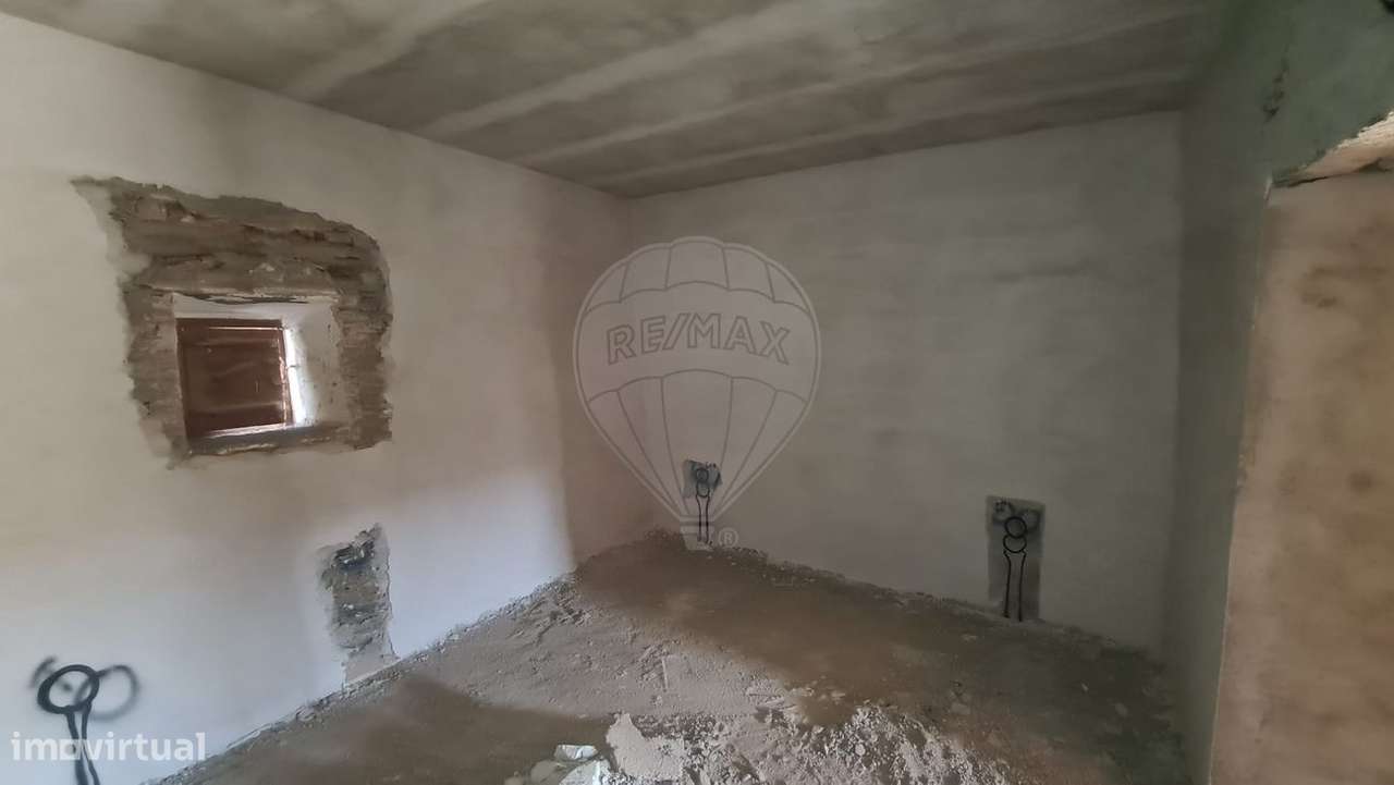 Moradia T2 para venda - Grande imagem: 3/17