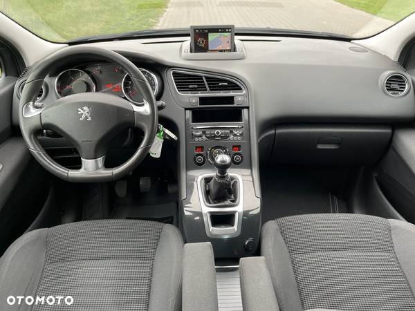 Peugeot 5008 1.6 BlueHDi Active 7os - 27