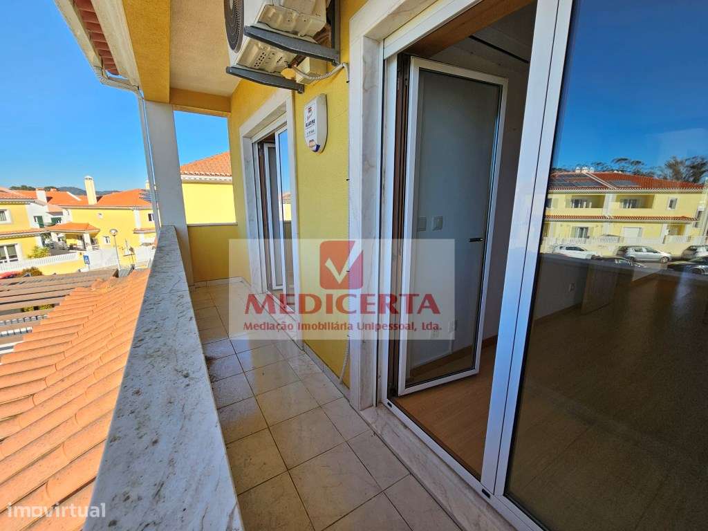 Algueirão - Moradia/Isolada T5 + Logradouro 350m² + Garagem-26
