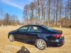 Volkswagen Jetta 2.0 TDI DPF BMT Trendline - 8