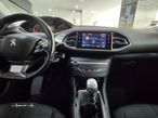 Peugeot 308 SW 1.5 BlueHDi Business Line - 25