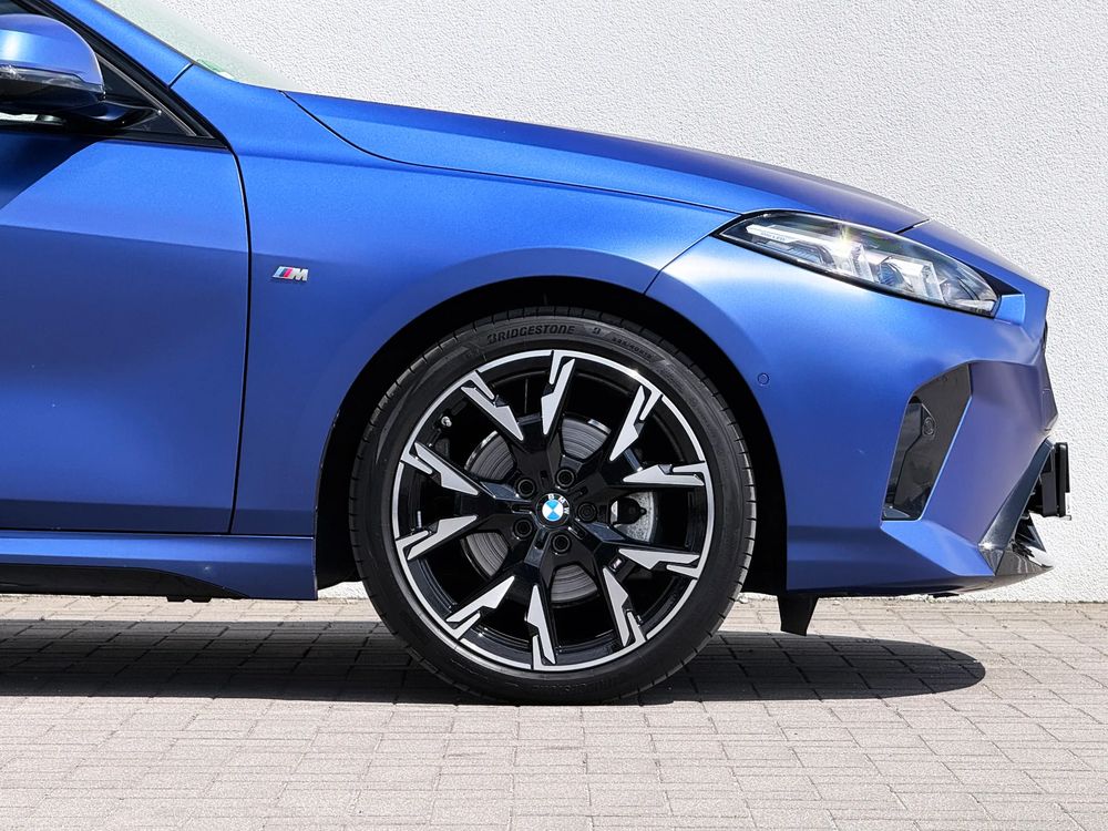 BMW Seria-1 120 2024 — zdjęcie 4