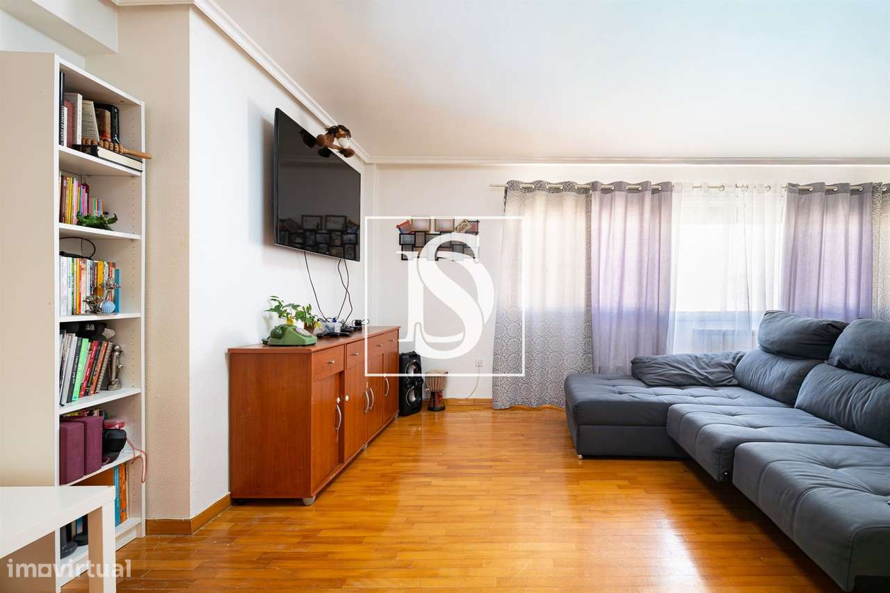 MAGNIFICO T4 DUPLEX URBANIZAÇÃO FONTE DA PRATA-4