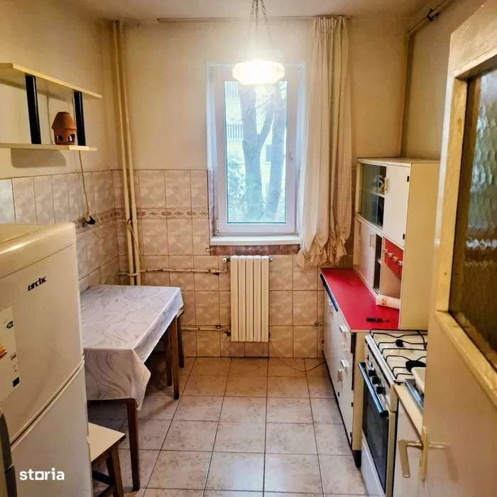 Apartament doua camere semidecomandat-zona tomis 2-5