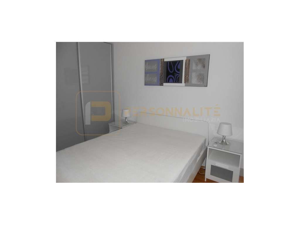 Prédio T1+1 mobilado centro histórico - Grande imagem: 4/18