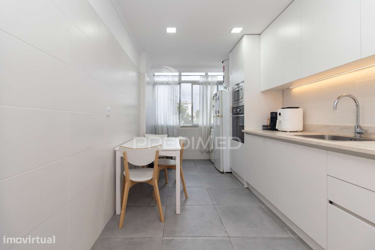 apartamento T2 Remodelado nas Paivas - Grande imagem: 4/35