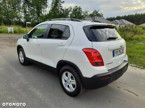 Chevrolet Trax 1.4T AWD LS+ - 8