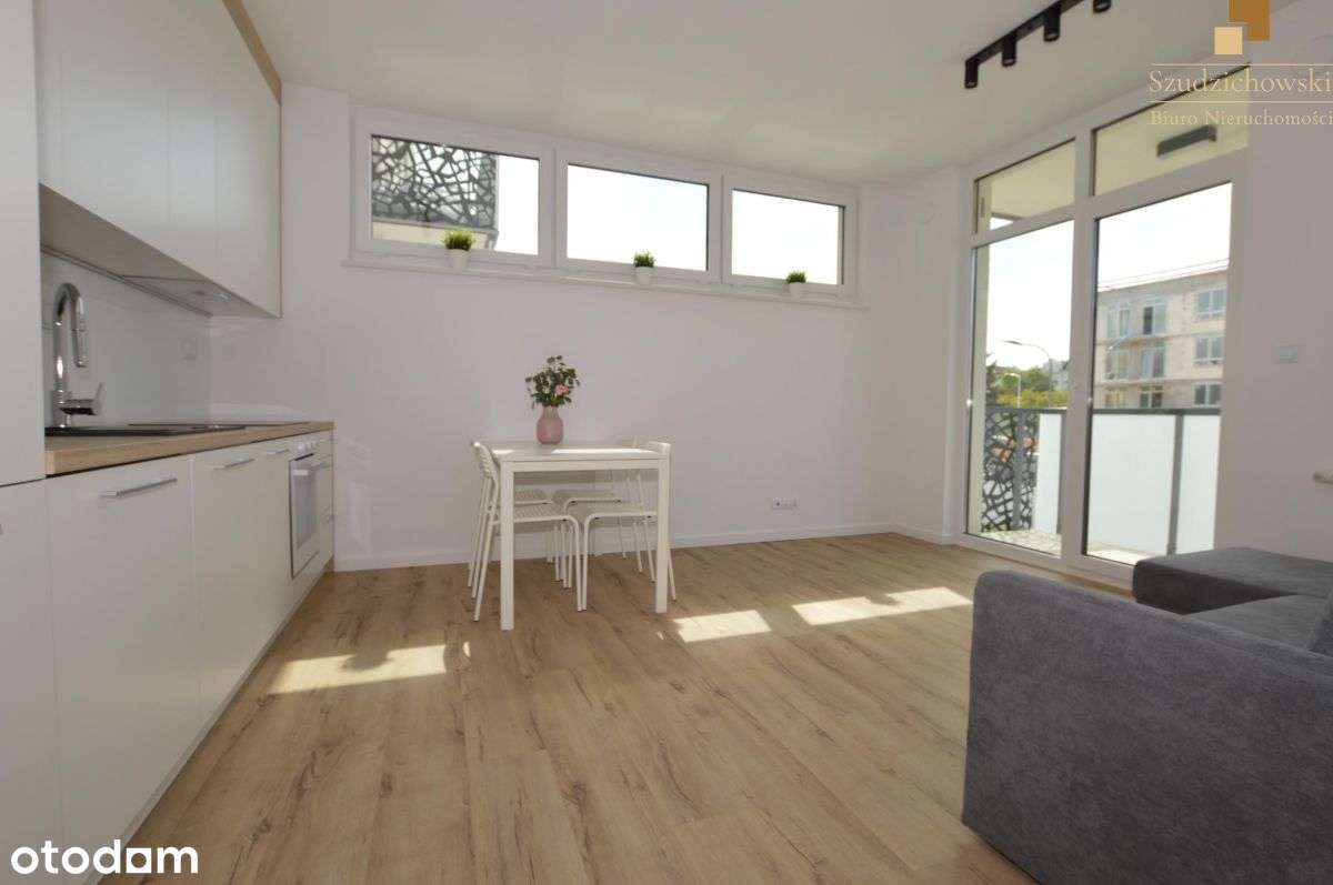 3 pokoje, Garaż, ul. Dzieci Warszawy 26-0