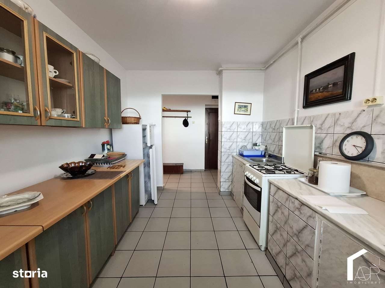 Apartament cu 2 camere, decomandat, confort 1, zona Republicii-4