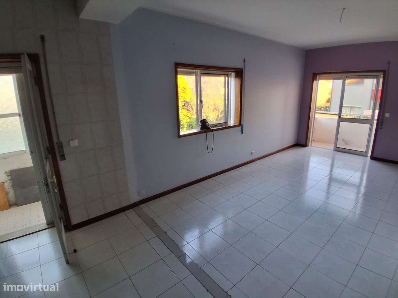 Apartamento T2 c/lugar de garagem-9