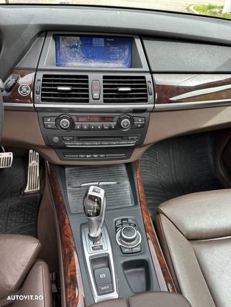 BMW X5 xDrive40d Edition Exclusive - 7