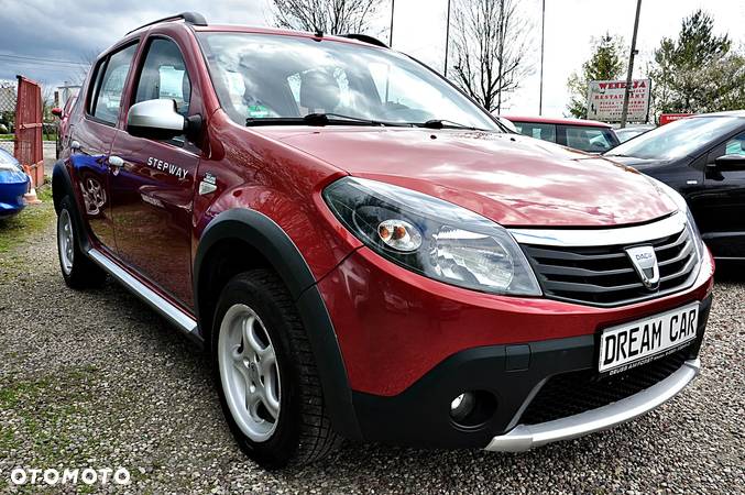 Dacia Sandero Stepway 1.6 - 30