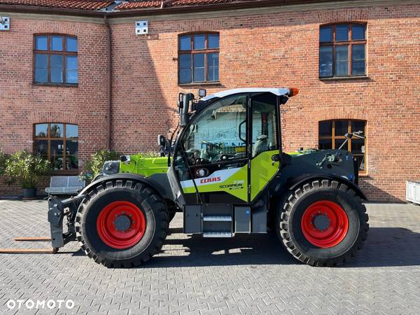 Claas Scorpion 736 Varipower - 2