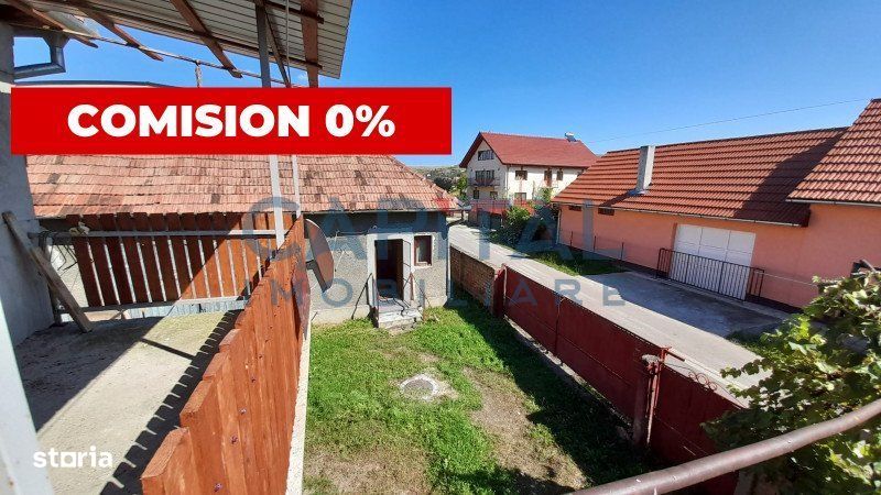 Proprietate in Sannicoara, doua case, anexe, teren 500 mp.