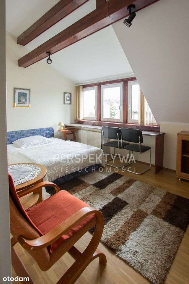 Dom W Zabudowie Szeregowej. Os. Zastalowskie-8