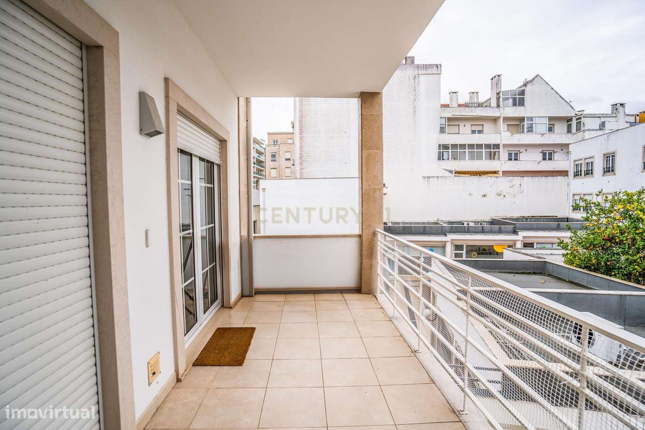 Apartamento T2 | Centro de Caldas da Rainha-5