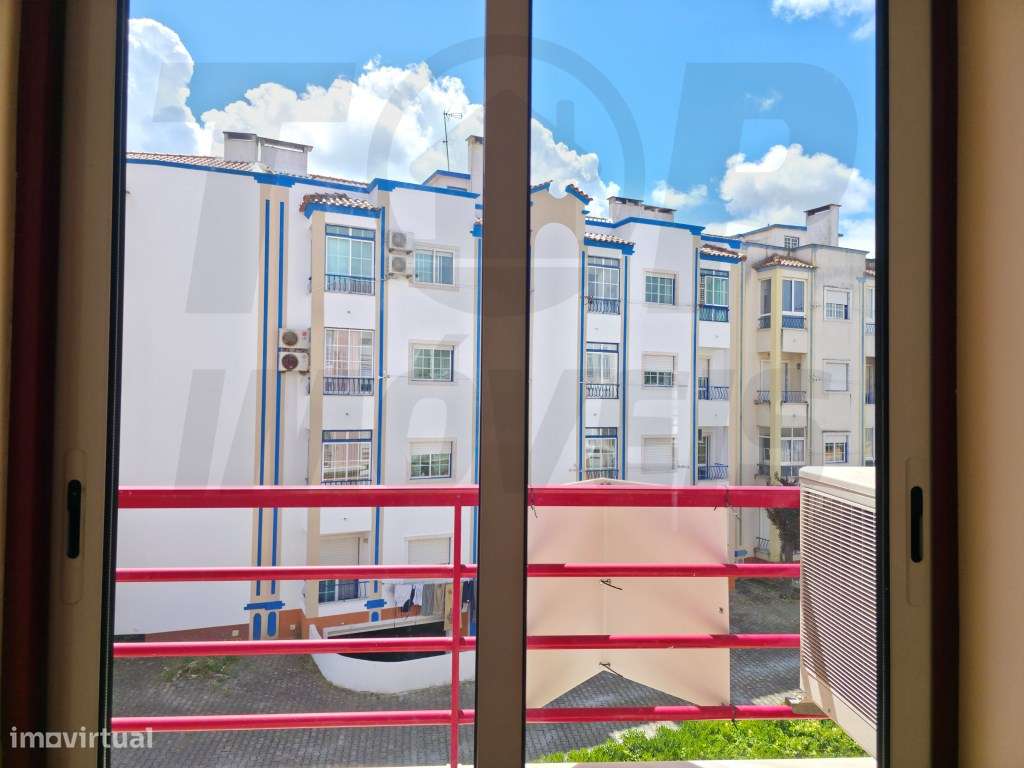 Apartamento T3 com Parqueamento - Urb. das Oliveirinhas - Samora Co...-12