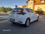 Toyota Auris 1.6 Premium - 5