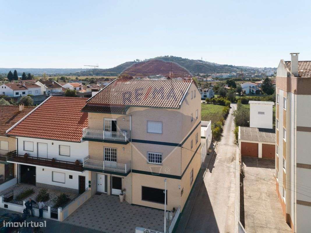 Prédio  para venda - Grande imagem: 2/39